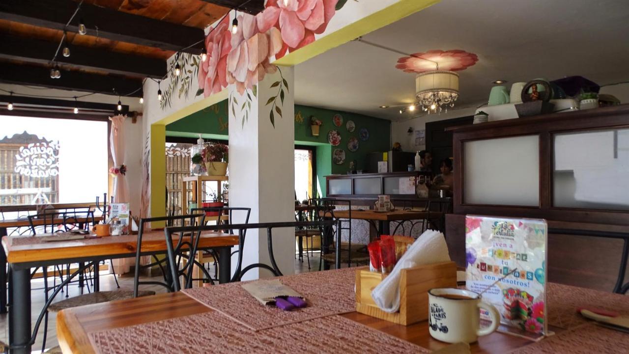 Hotel Jardines Del Centro San Cristobal de las Casas Exterior photo